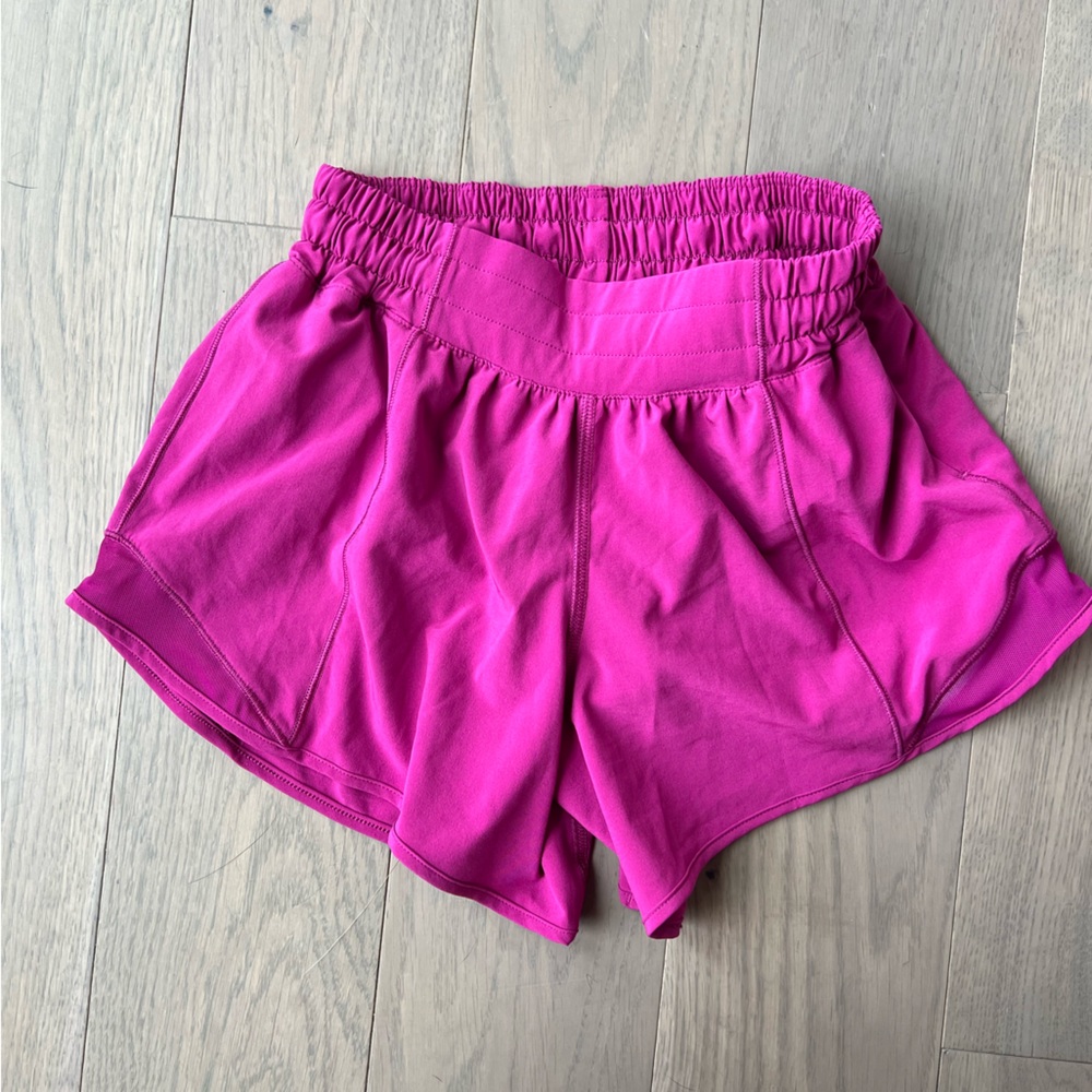 Lululemon hotty hot shorts 4”